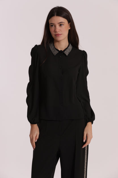 CAMICIA CON COLLO RICAMATO