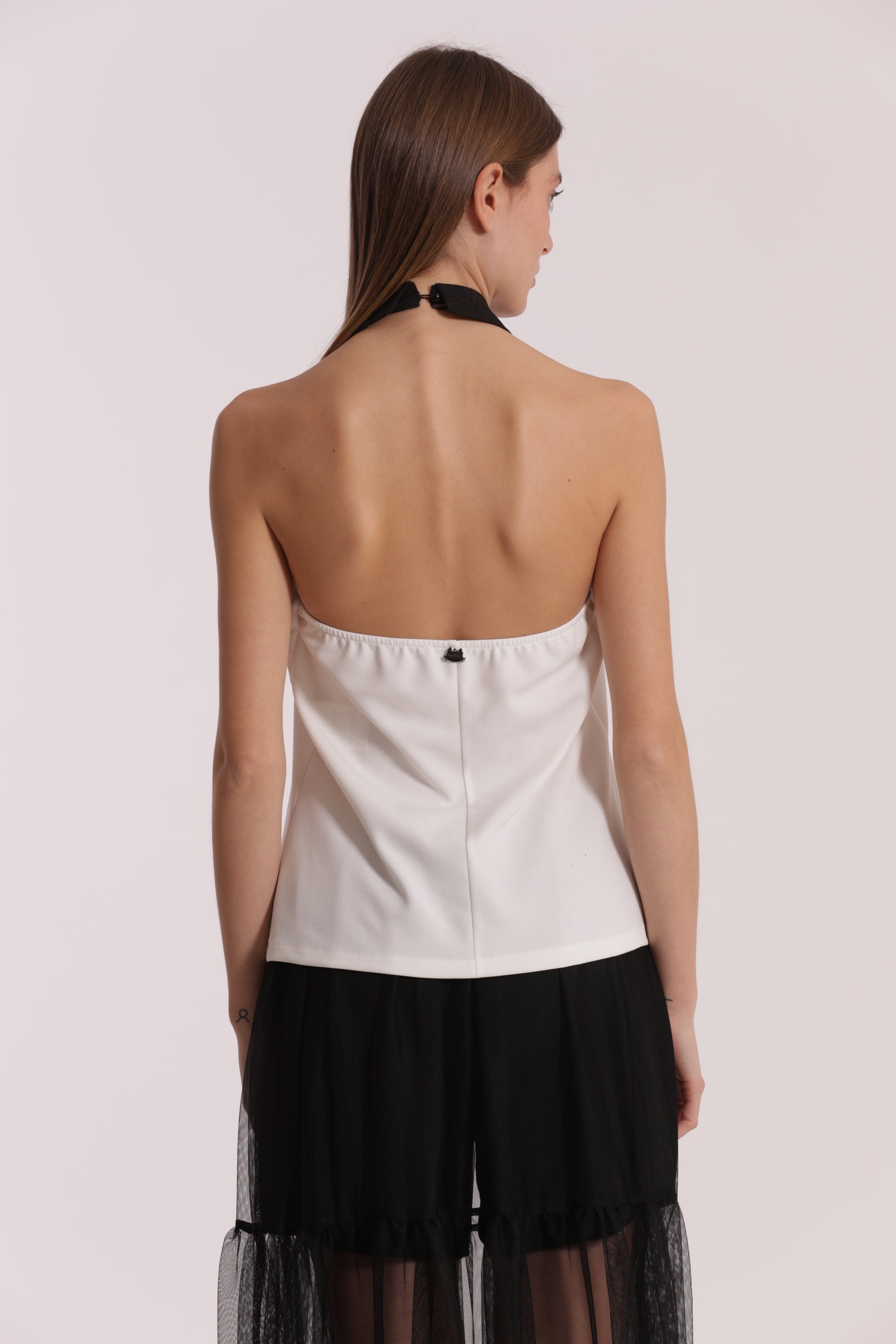 TOP CON COLLETTO DI STRASS