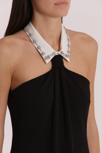 TUTA LUNGA COL COLLETTO DI STRASS