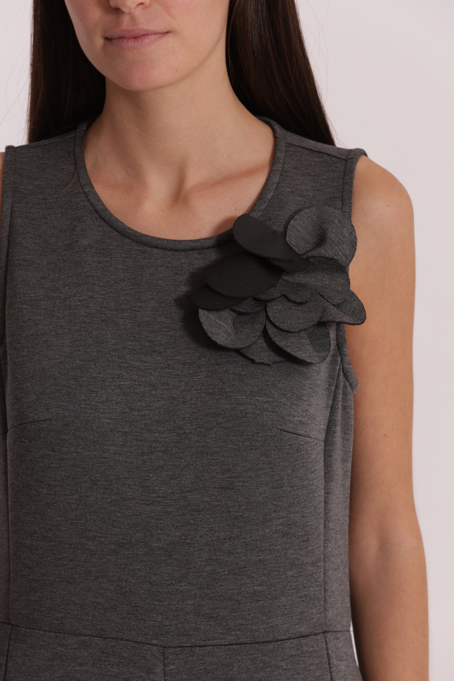 TUTA IN NEOPRENE CON FIORE