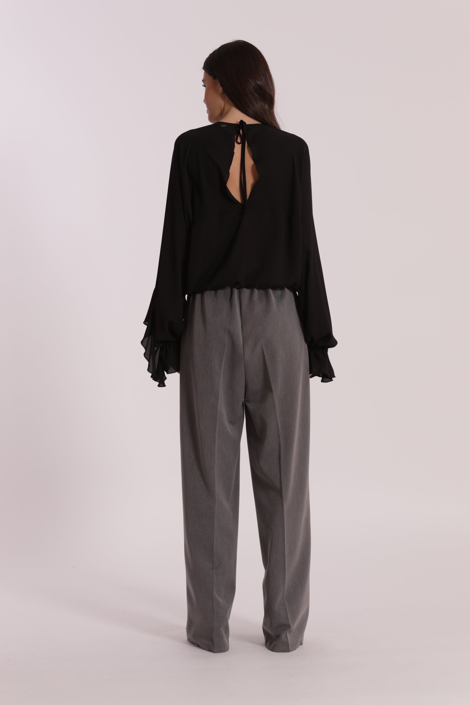 PANTALONE PALAZZO CON PASSAMANERIA RICAMATA
