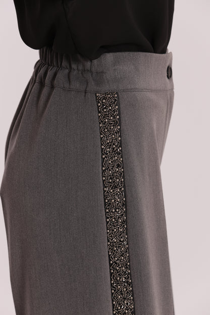 PANTALONE PALAZZO CON PASSAMANERIA RICAMATA