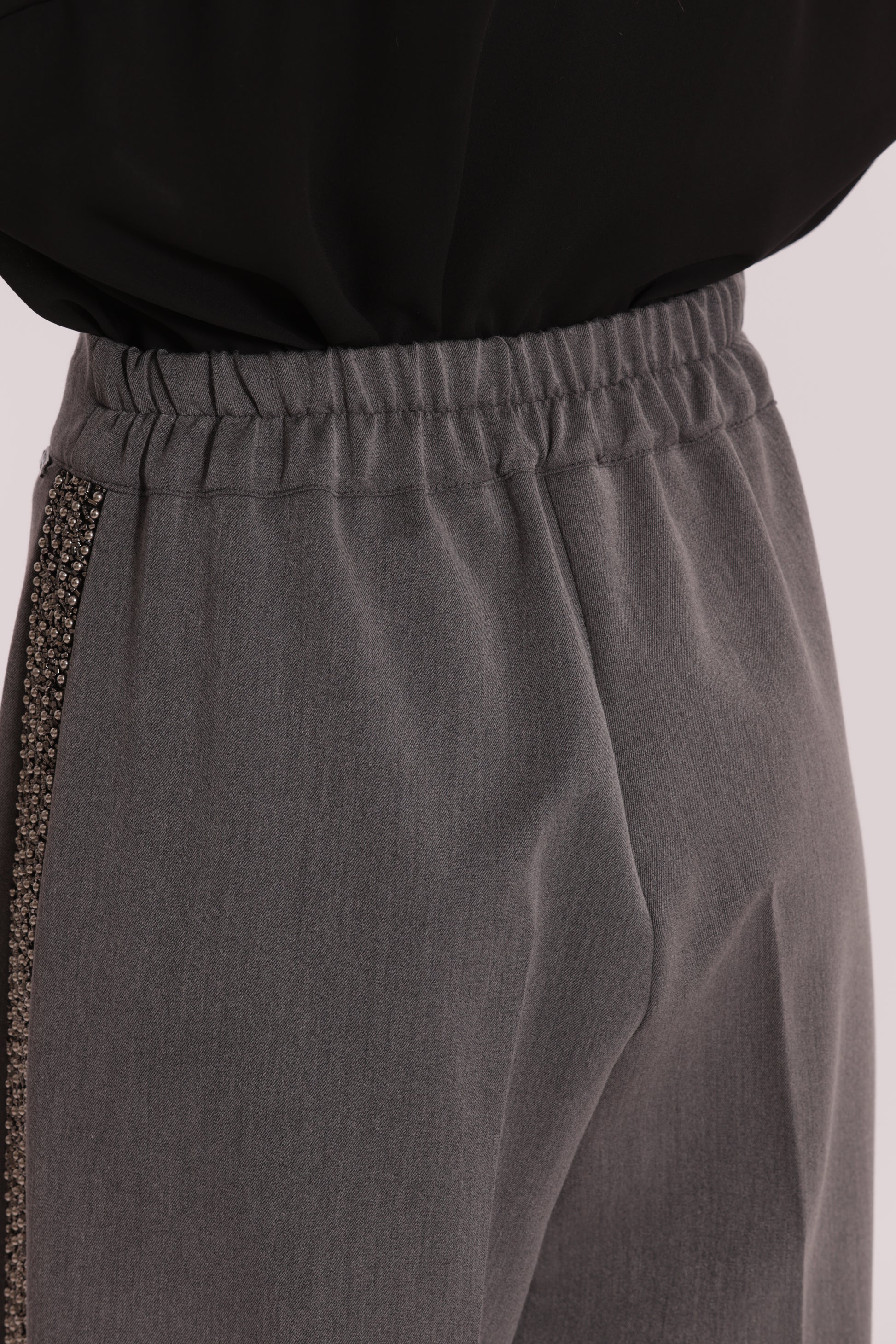 PANTALONE PALAZZO CON PASSAMANERIA RICAMATA