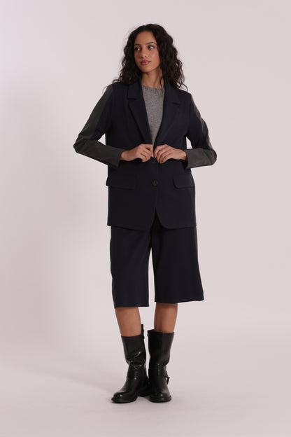 PANTALONE BERMUDA COLOR BLOCK