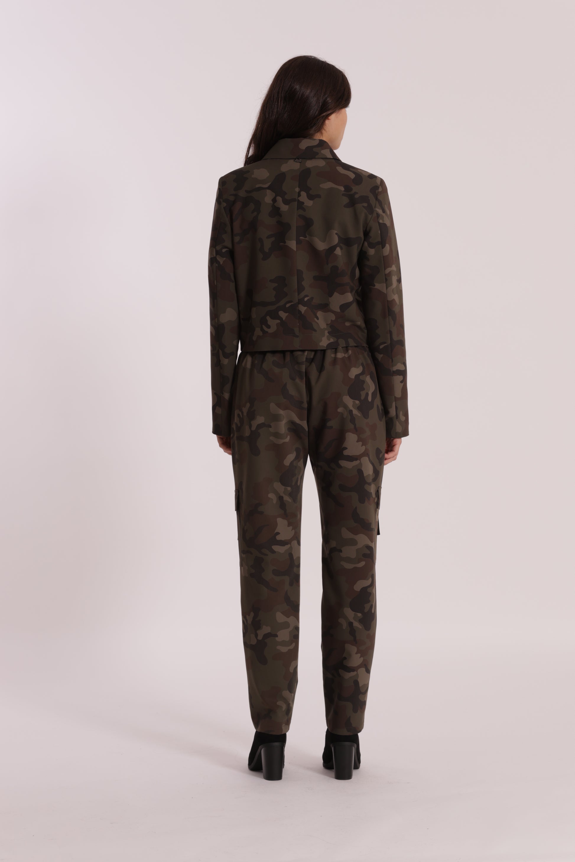 PANTALONE SIGARETTA ELASTICO DIETRO FANTASIA CAMOUFLAGE