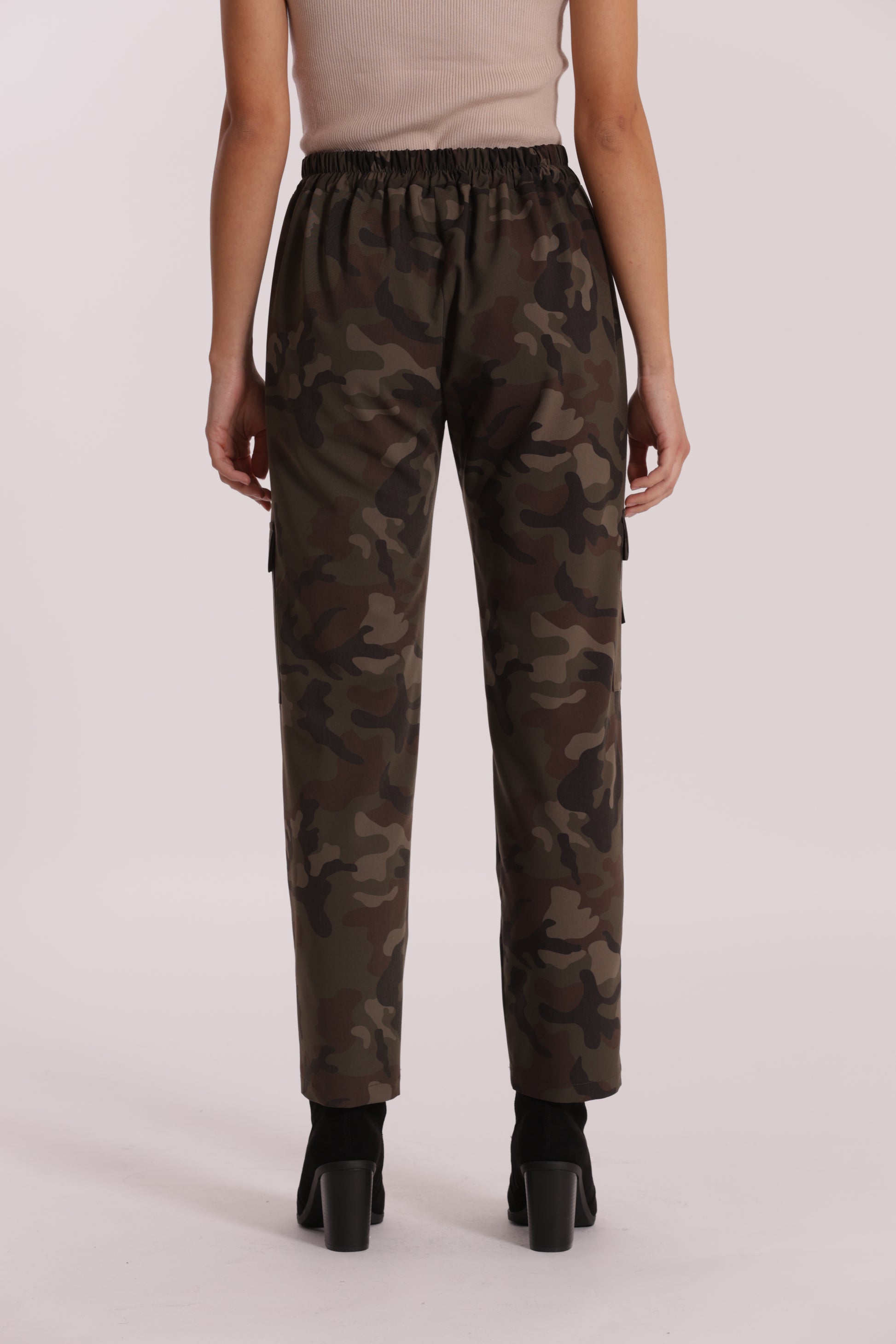 PANTALONE SIGARETTA ELASTICO DIETRO FANTASIA CAMOUFLAGE