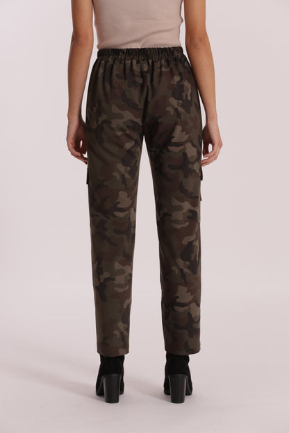 PANTALONE SIGARETTA ELASTICO DIETRO FANTASIA CAMOUFLAGE