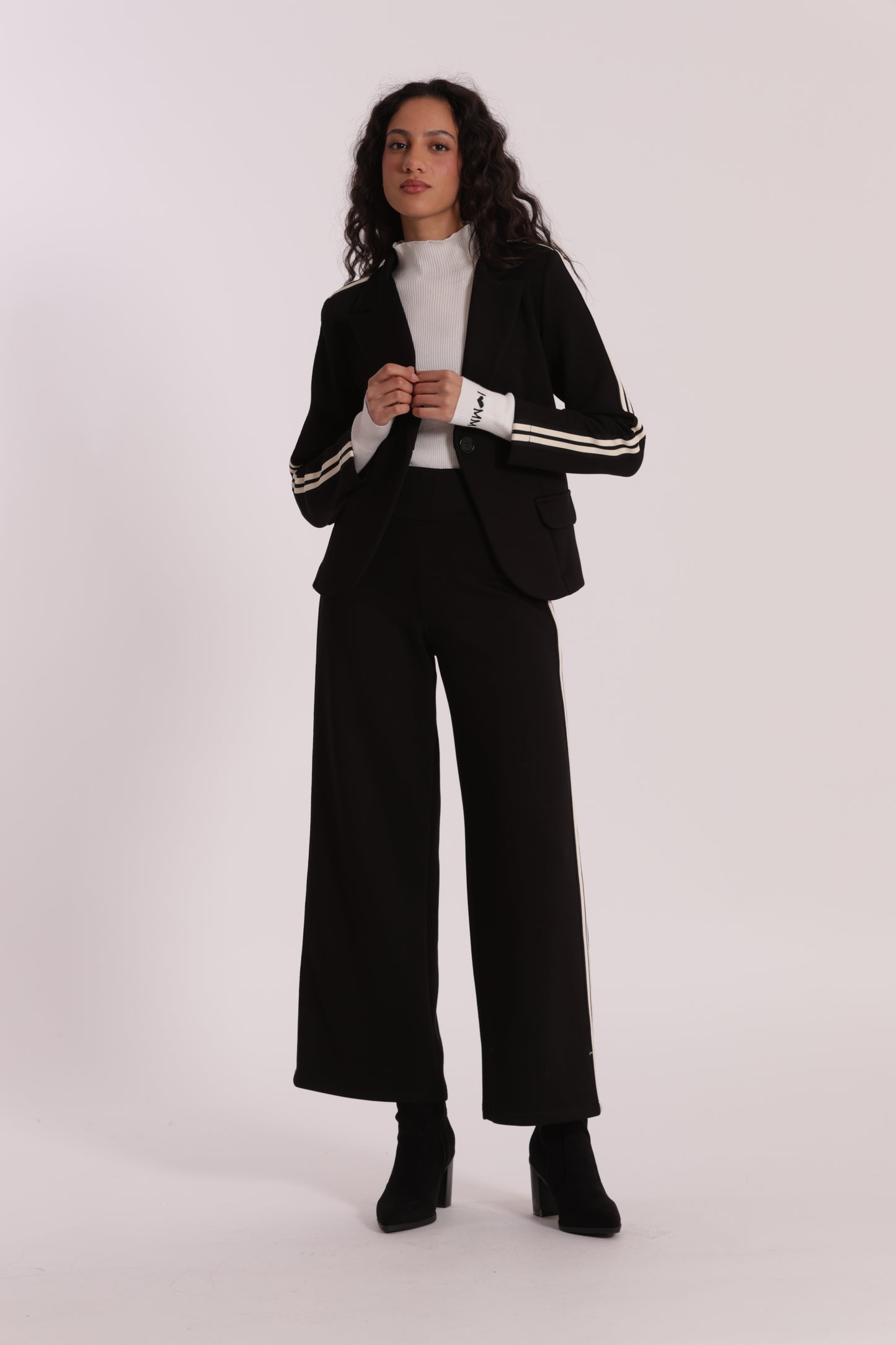 PANTALONE PALAZZO IN NEOPRENE CON PASSAMNERIA