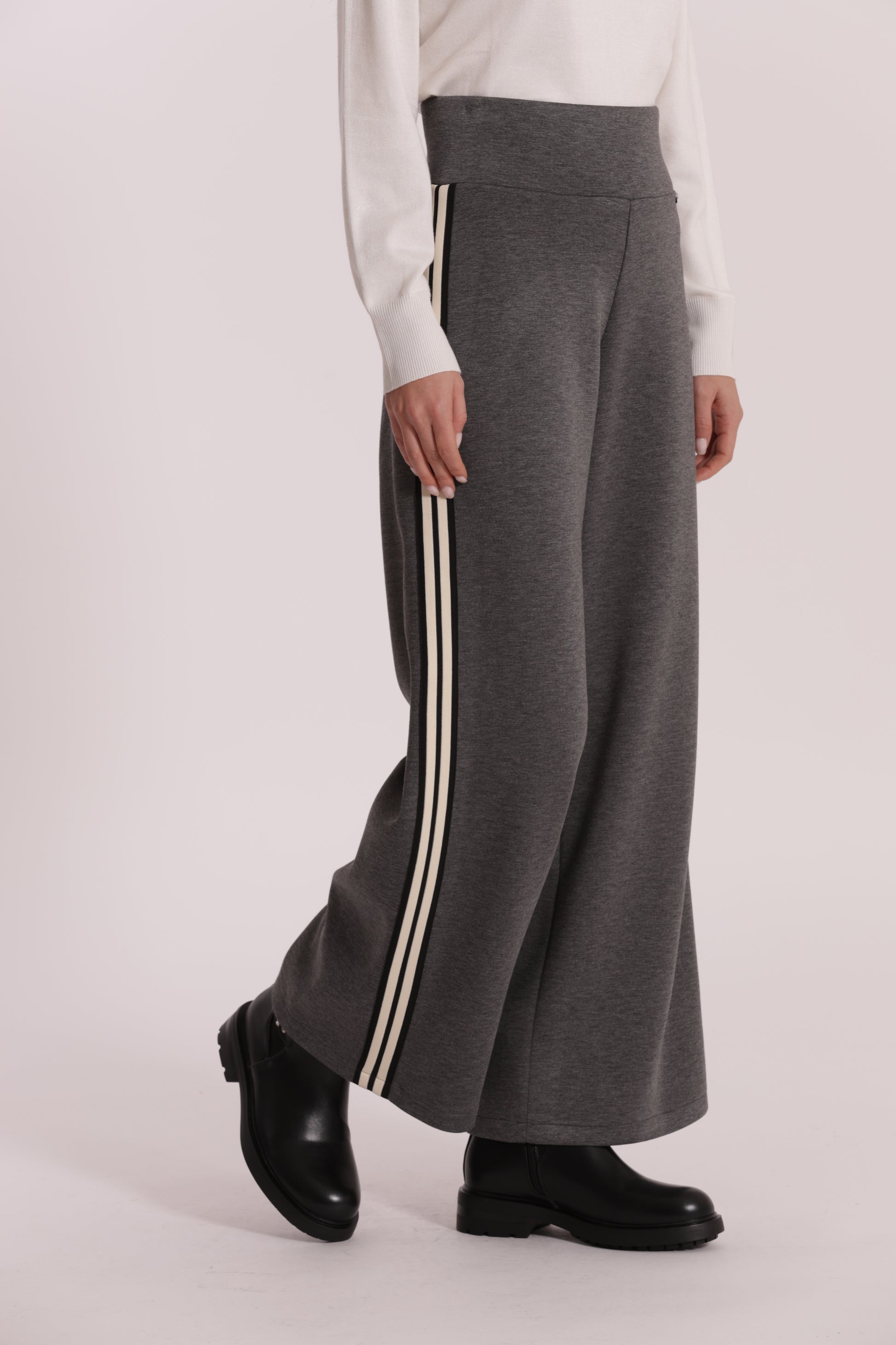 PANTALONE PALAZZO IN NEOPRENE CON PASSAMNERIA