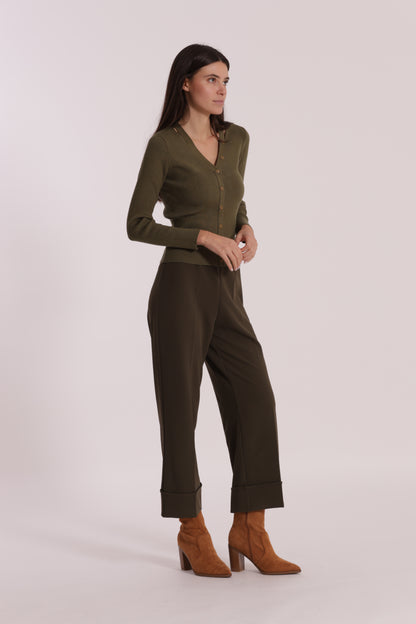 PANTALONE CROPPED CON RISVOLTO IN CREPE