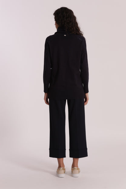 PANTALONE CROPPED CON RISVOLTO IN CREPE