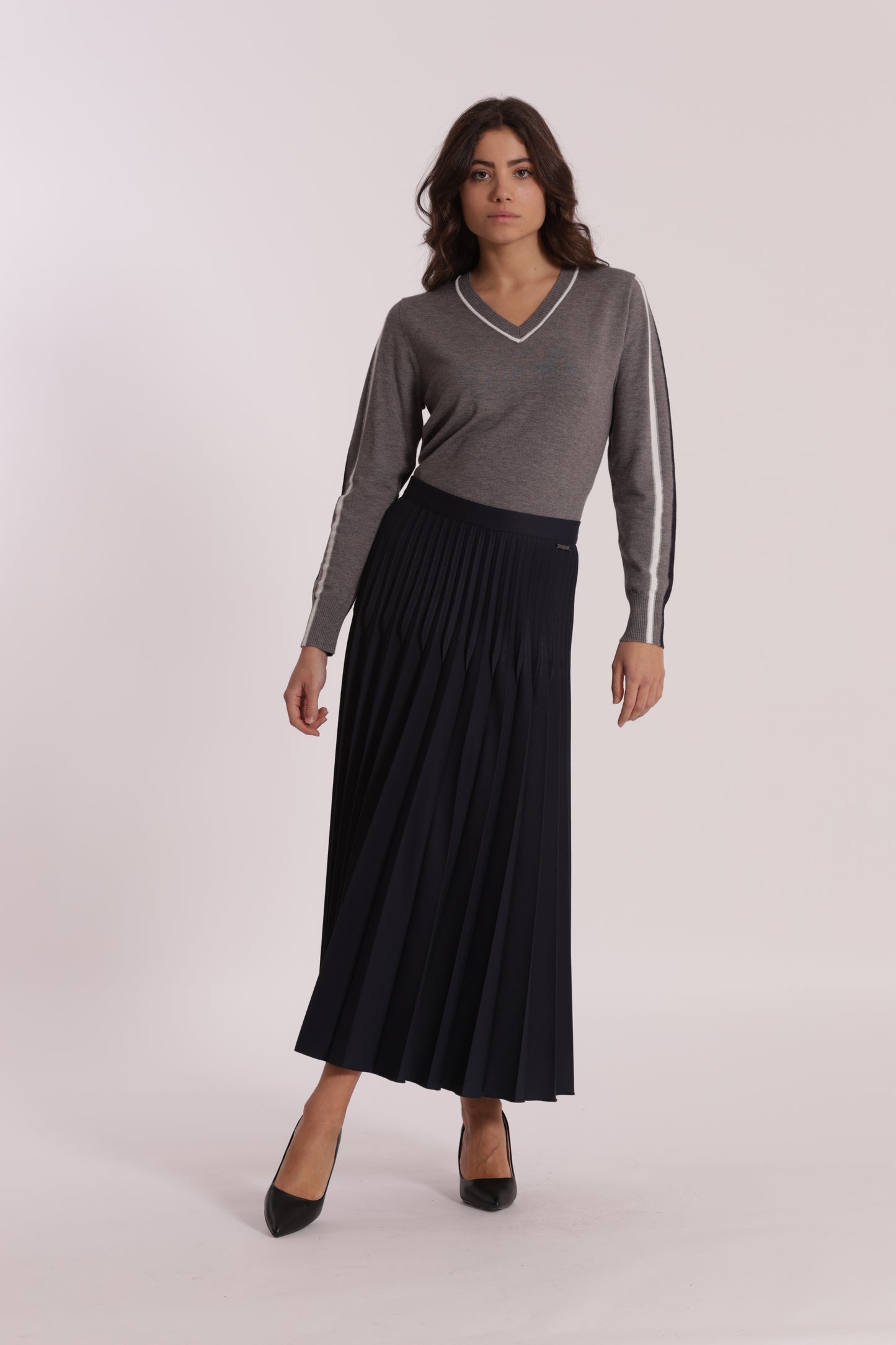 GONNA LONGUETTE IN POLYVISCOSA PLISSE