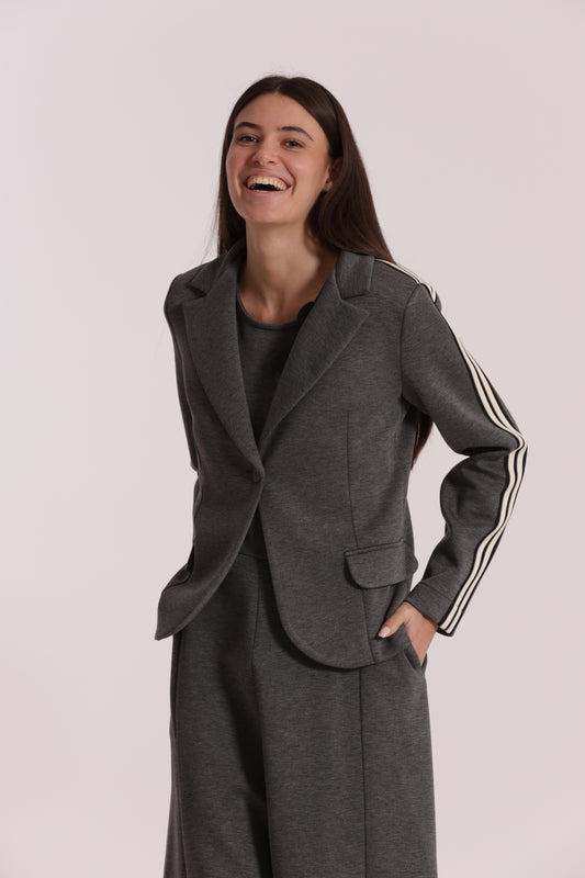 GIACCA CORTA IN NEOPRENE CON PASSAMANERIA