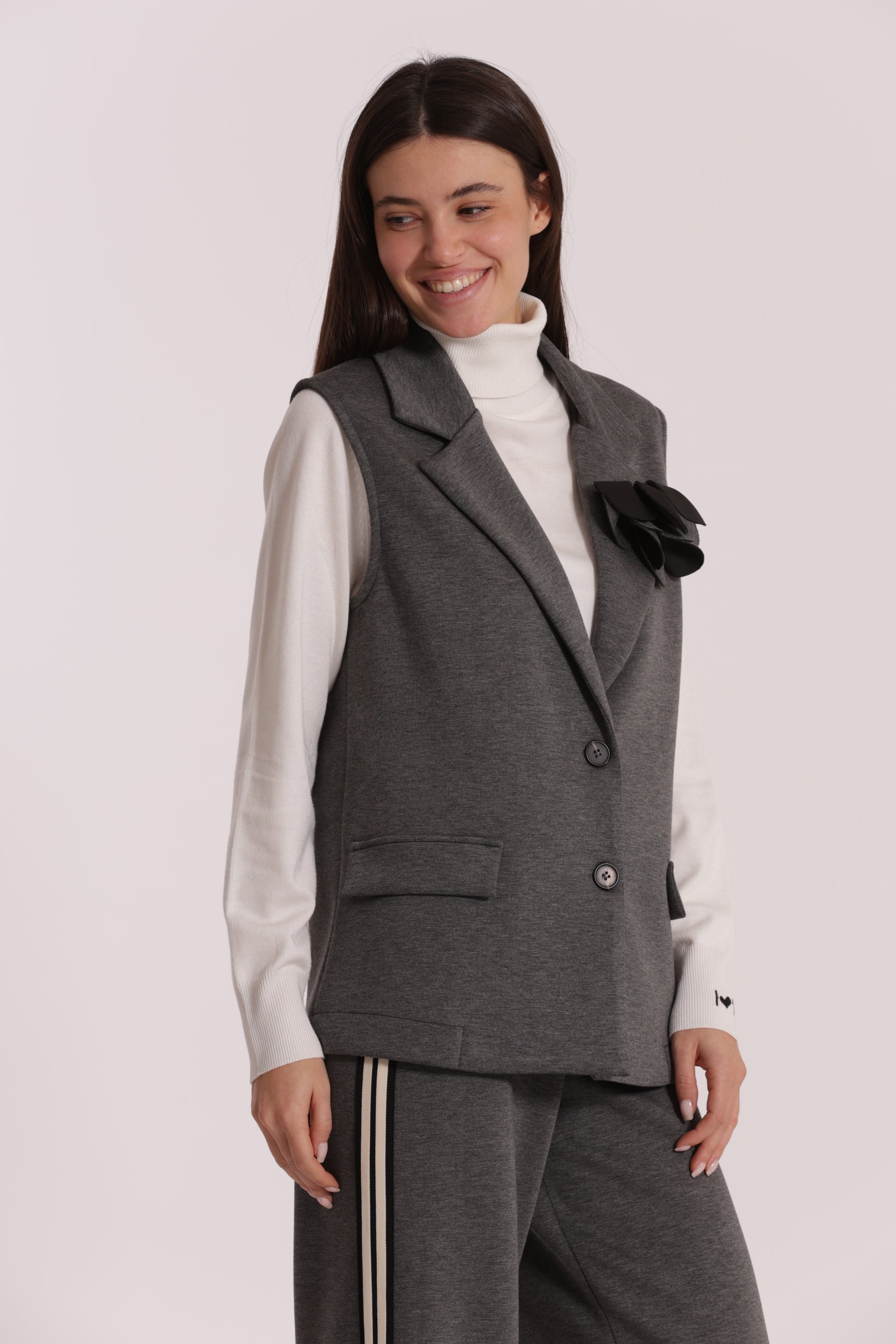 GILET OVER IN NEOPRENE CON FIORE