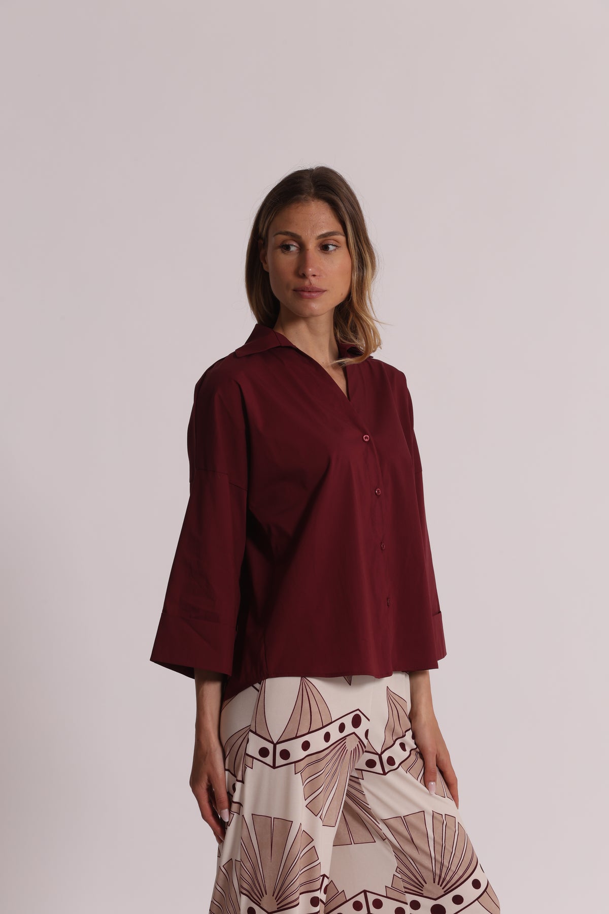 CAMICIA A MANICHE AMPIE