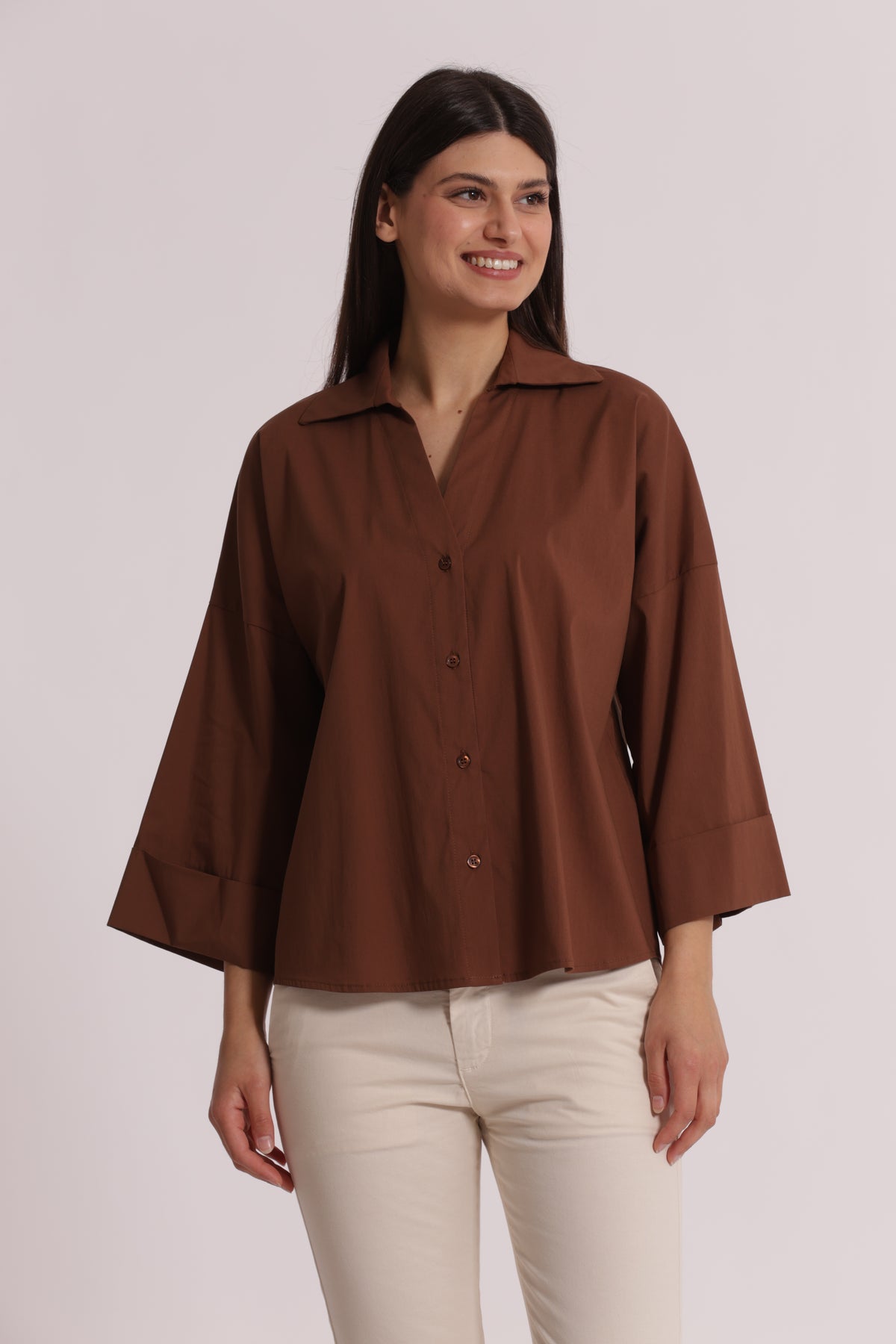 CAMICIA A MANICHE AMPIE