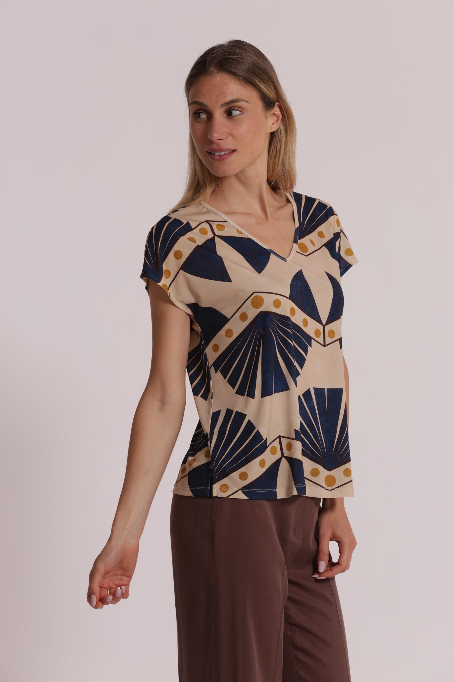 BLUSA A MANICHE CORTE IN ITY IN FANTASIA