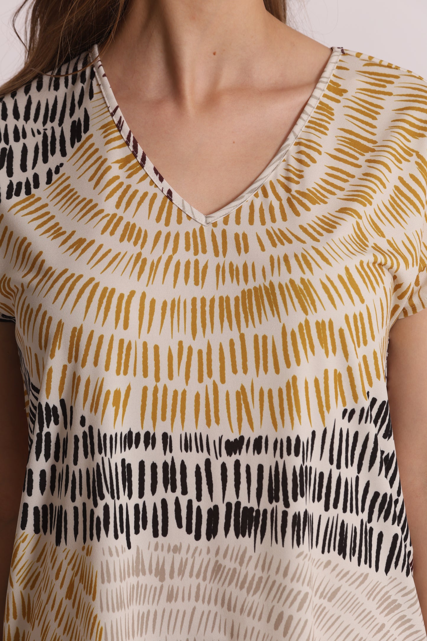 BLUSA A MANICHE CORTE IN ITY IN FANTASIA