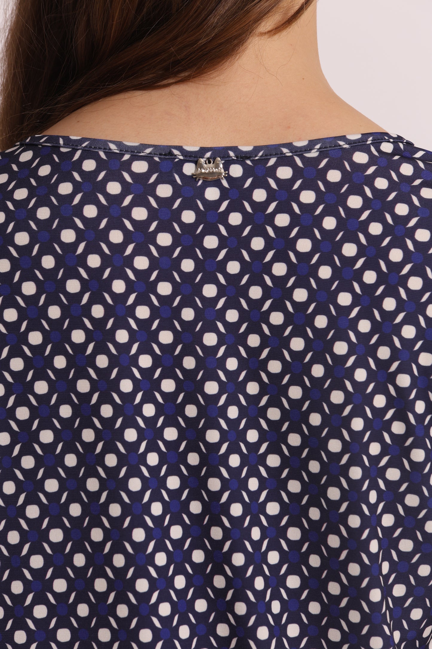 BLUSA A MANICHE CORTE IN ITY IN FANTASIA