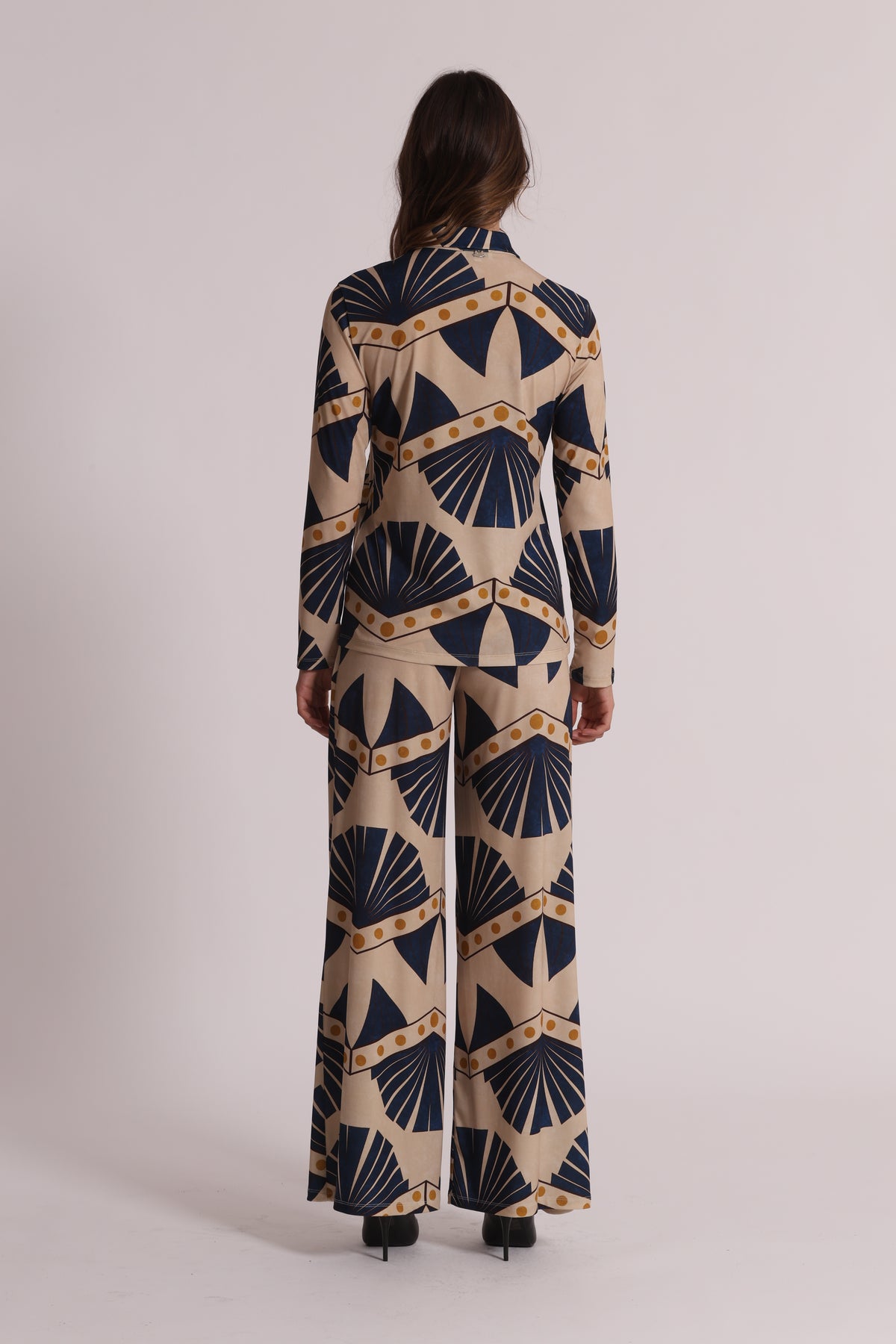 CAMICIA A MANICHE LUNGHE IN ITY IN FANTASIA