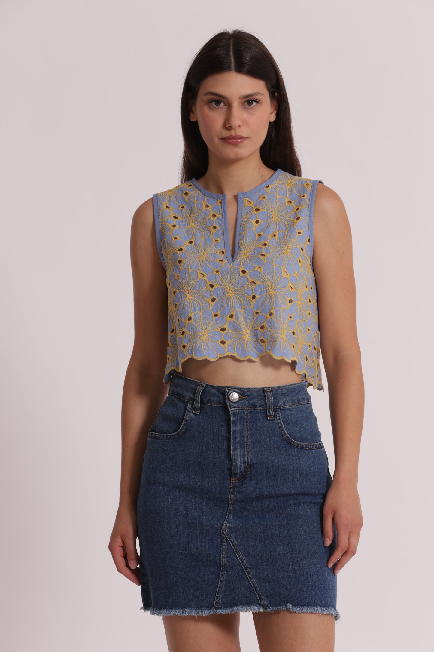 TOP CROPPED IN SANGALLO