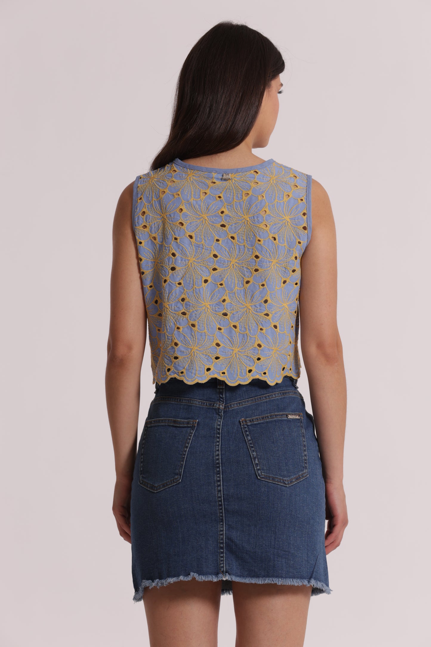 TOP CROPPED IN SANGALLO