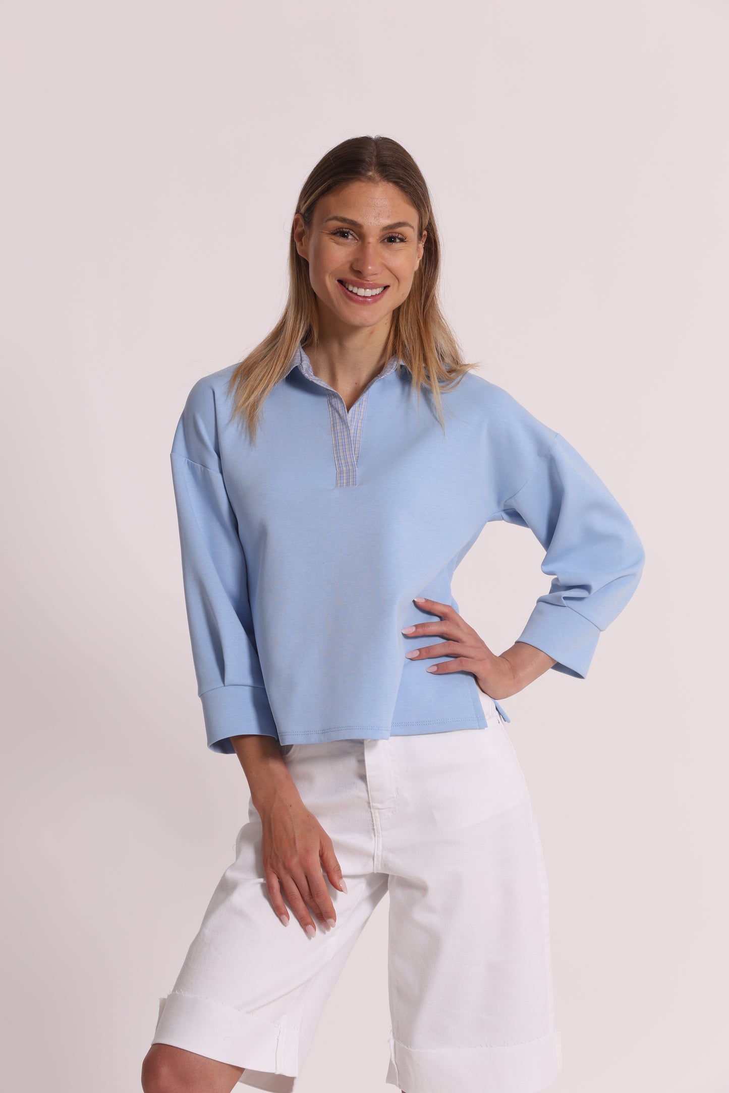 FELPA CROPPED CON DETTAGLI GIOIELLO