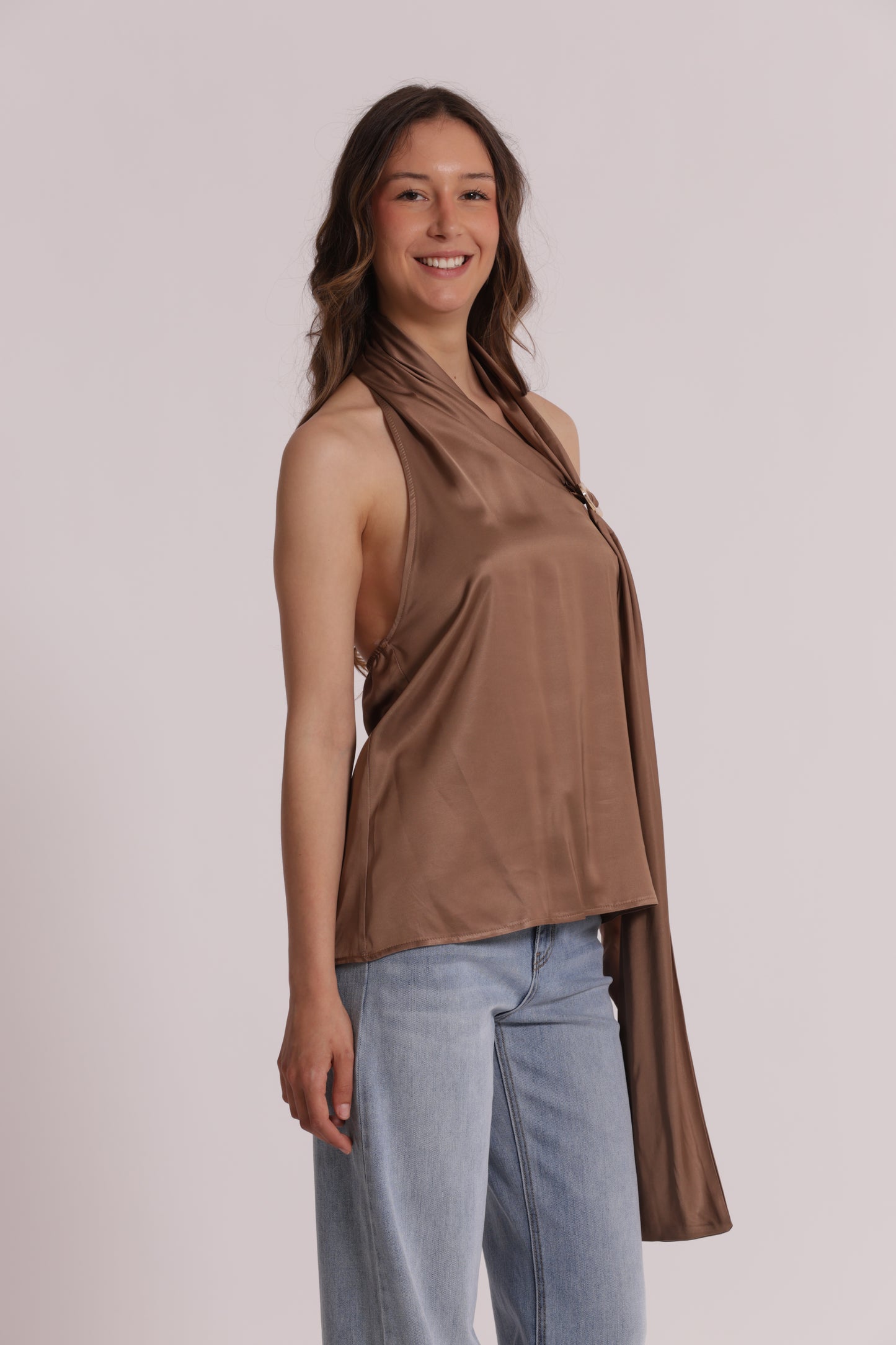 TOP IN RASO DETTAGLIO GIOIELLO
