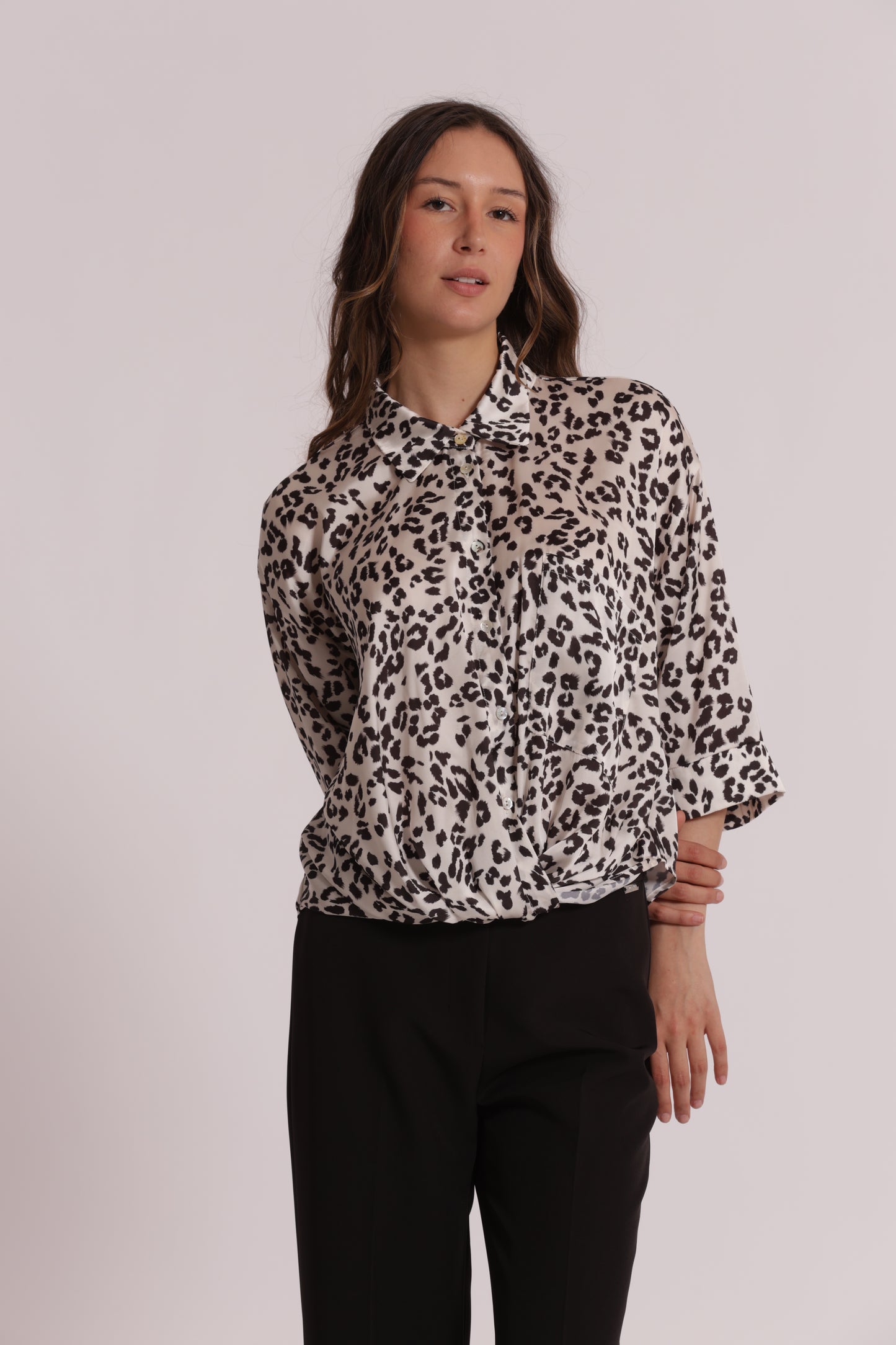 BLUSA CROPPED LEOPARDATA