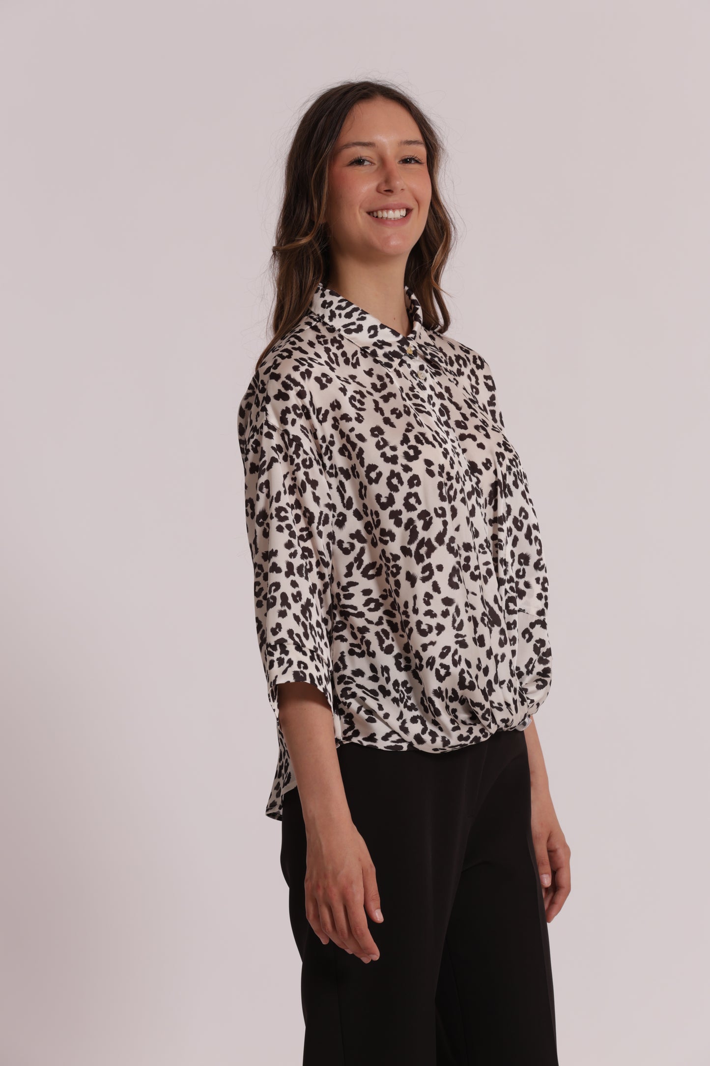 BLUSA CROPPED LEOPARDATA