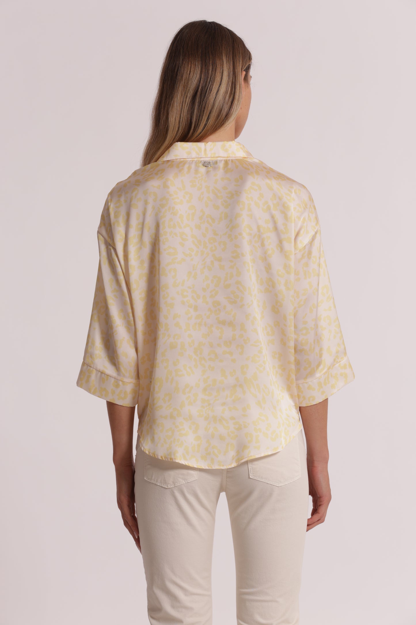 BLUSA CROPPED LEOPARDATA