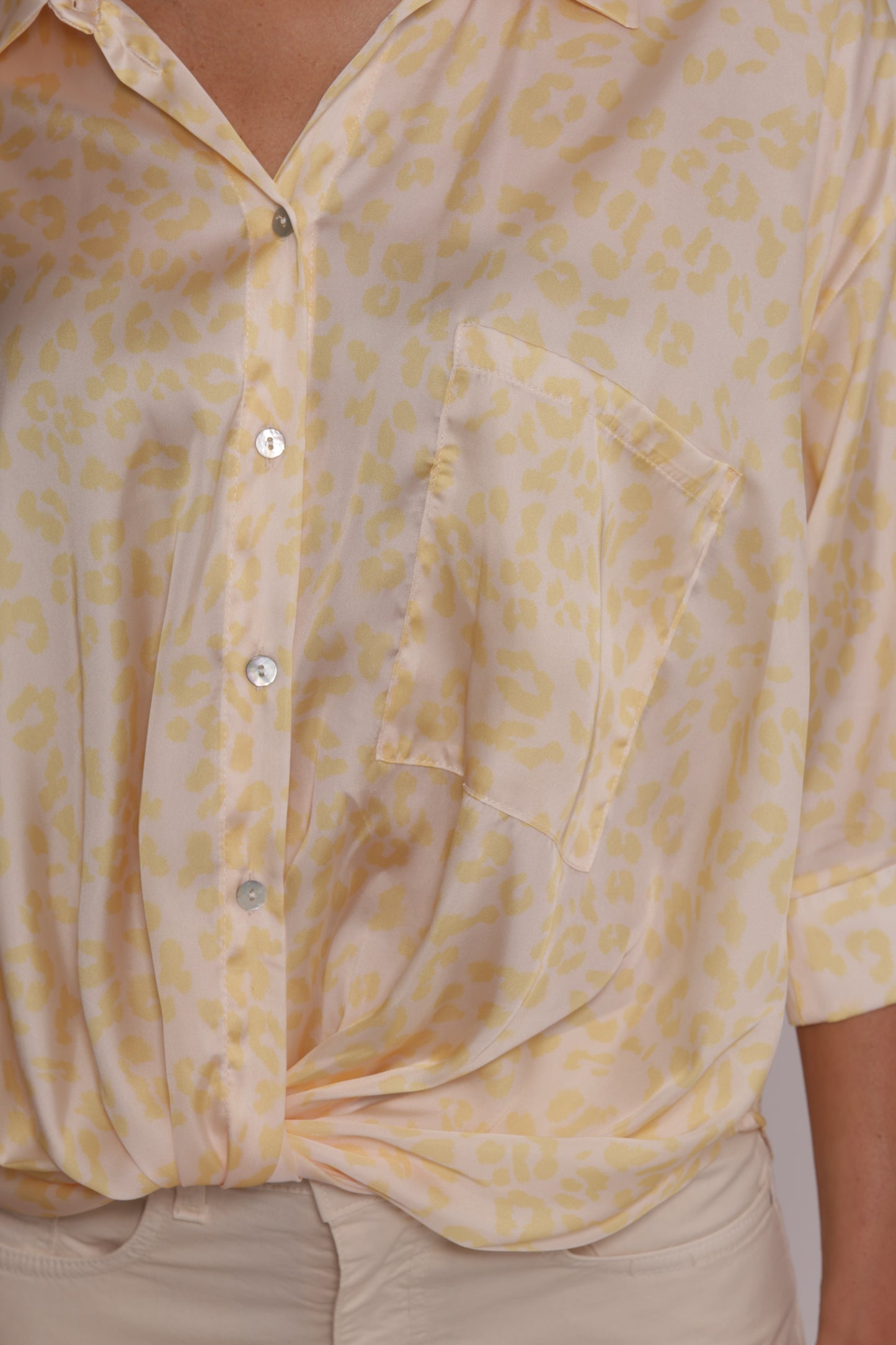 BLUSA CROPPED LEOPARDATA