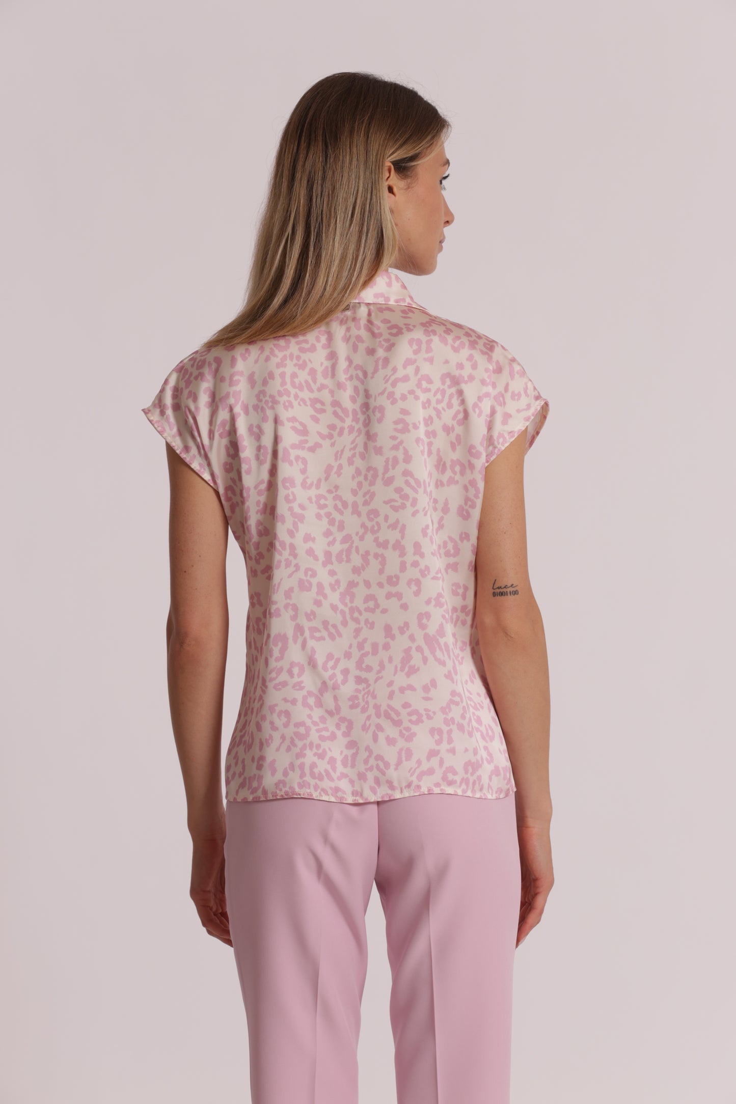 CAMICIA MANICHE CORTE ANIMALIER