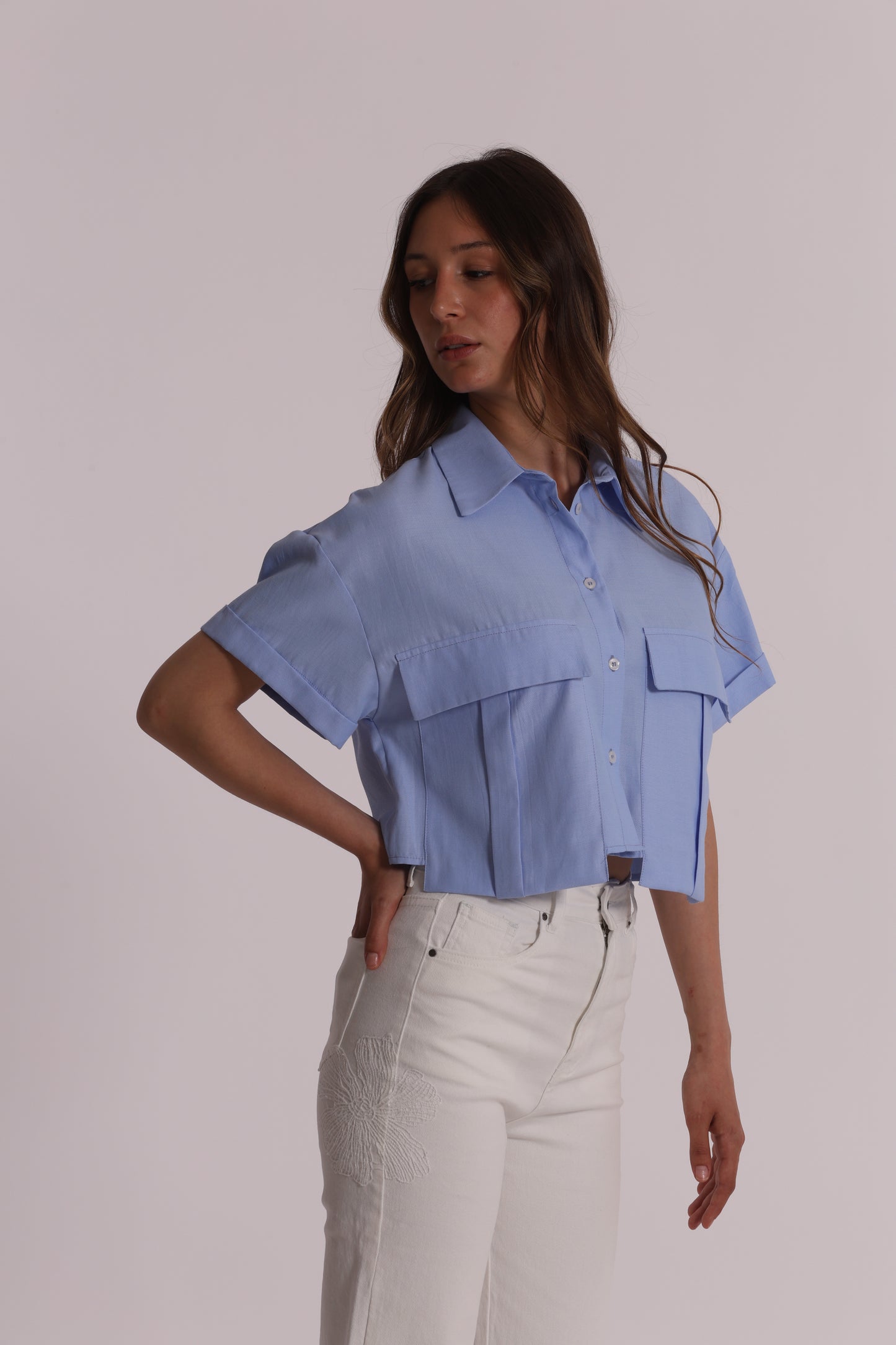 CAMICIA CROPPED OXFORD CON TASCHE