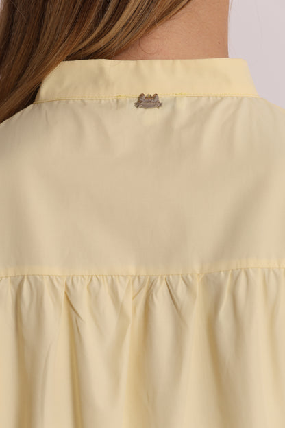 CAMICIA A MANICHE CORTE CON MANICHE VOULANT