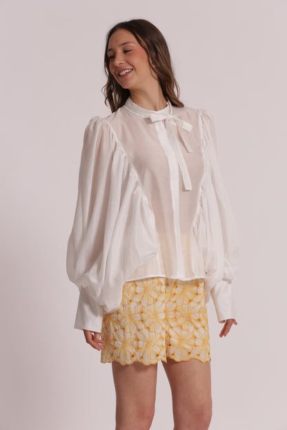 BLUSA A MANICHE LUNGHE EFFETTO CHIFFON