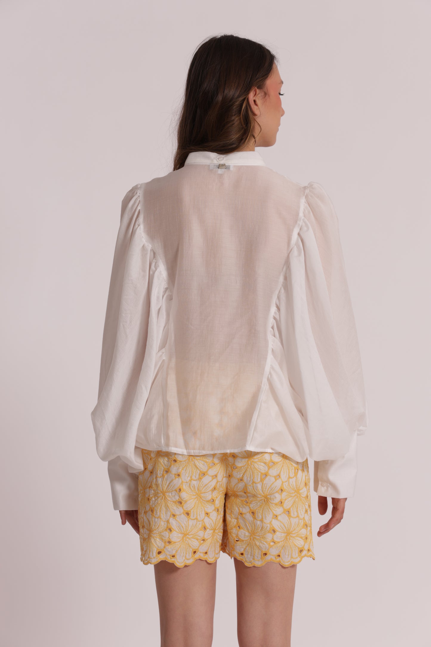 BLUSA A MANICHE LUNGHE EFFETTO CHIFFON