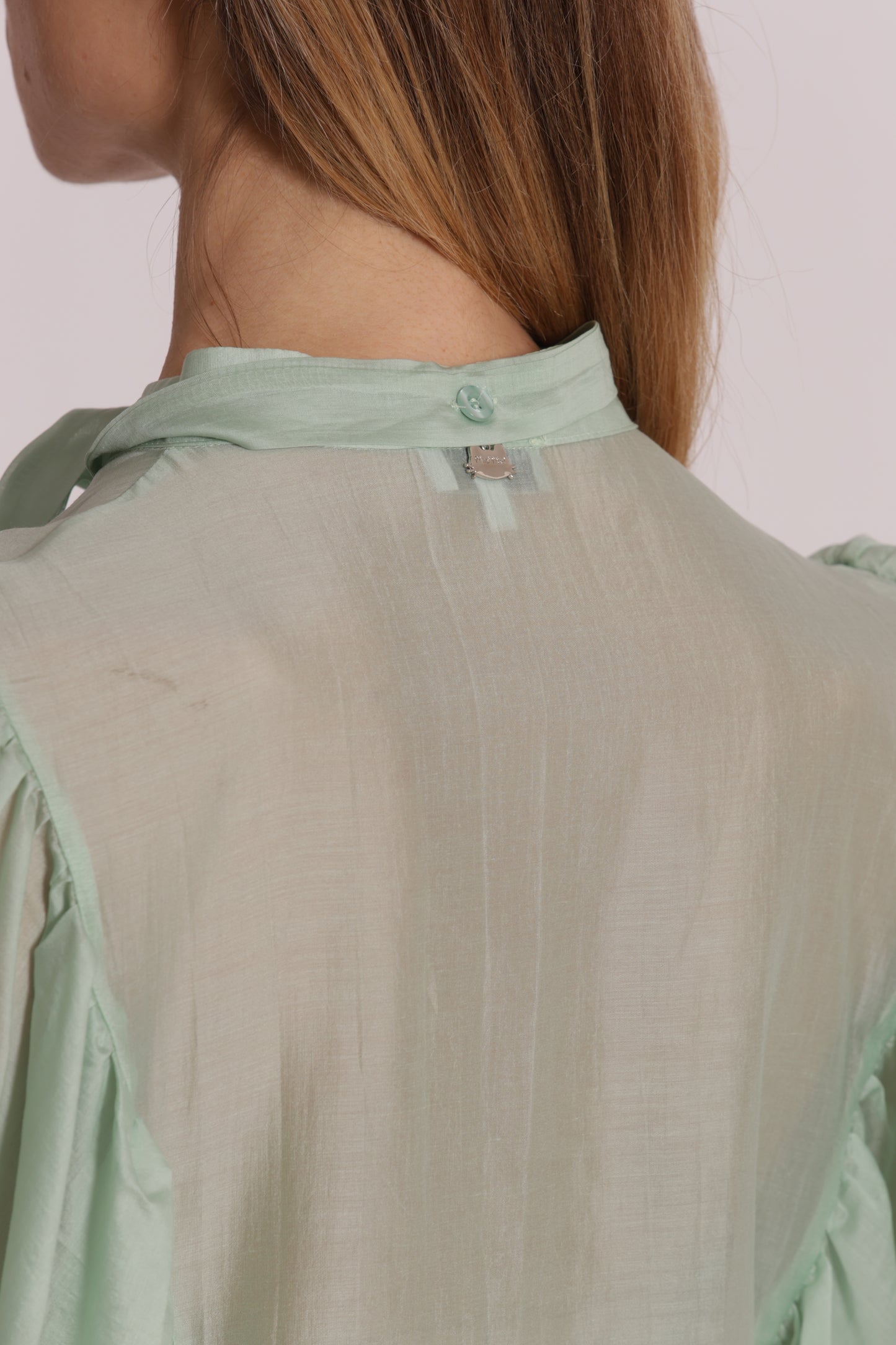 BLUSA A MANICHE LUNGHE EFFETTO CHIFFON