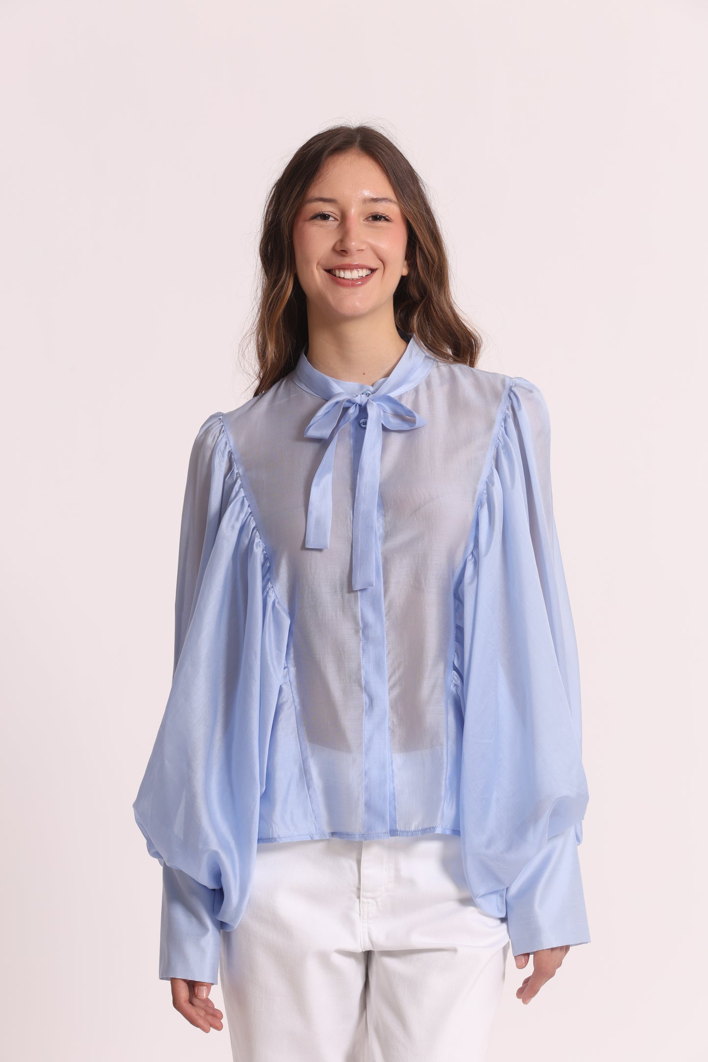 BLUSA A MANICHE LUNGHE EFFETTO CHIFFON