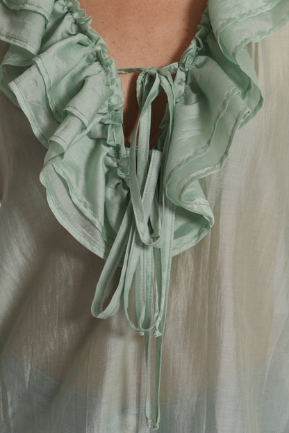 BLUSA SMANICATA CON ROUCHES