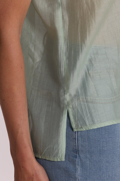 BLUSA SMANICATA CON ROUCHES