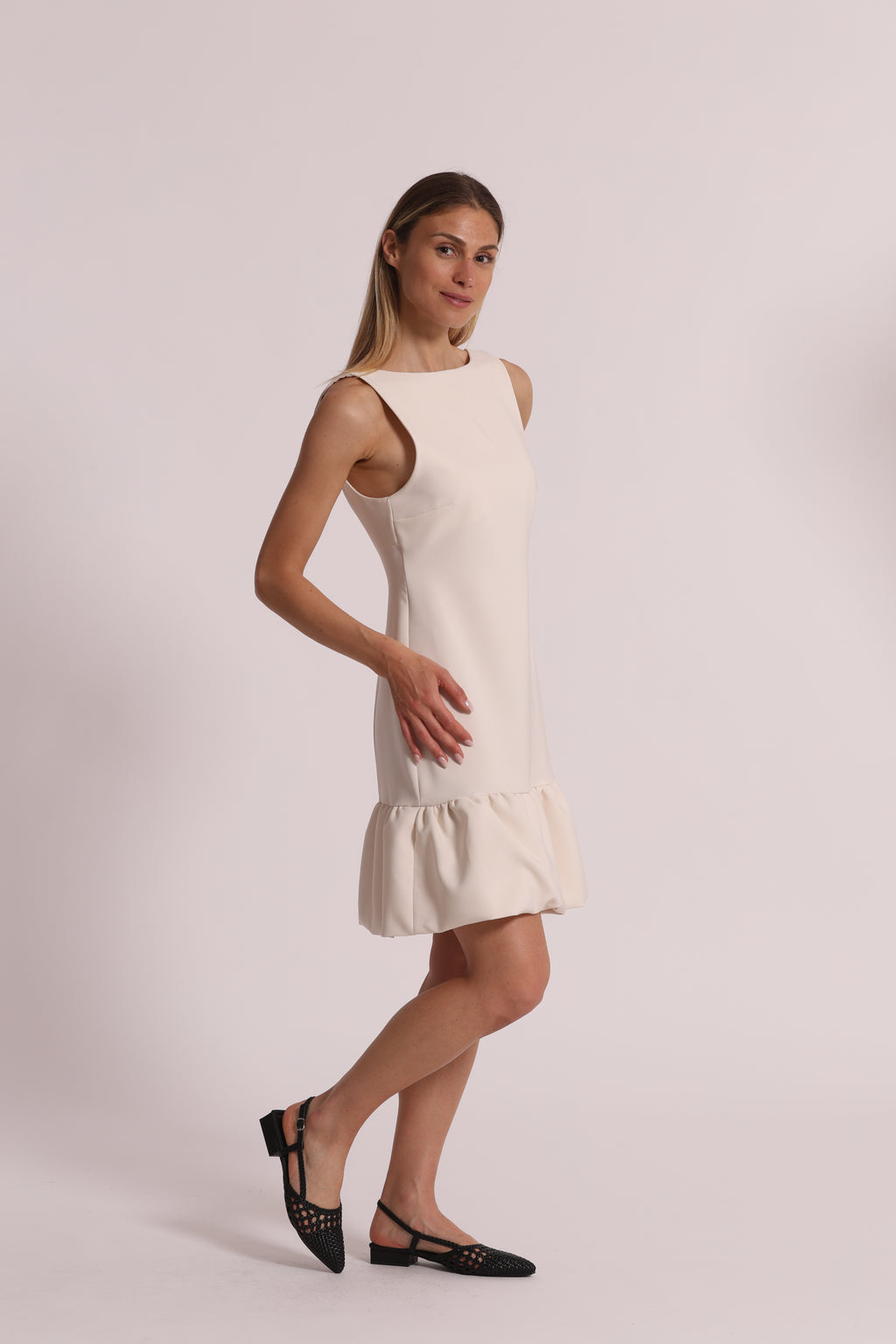 ABITO CORTO A PALLONCINO