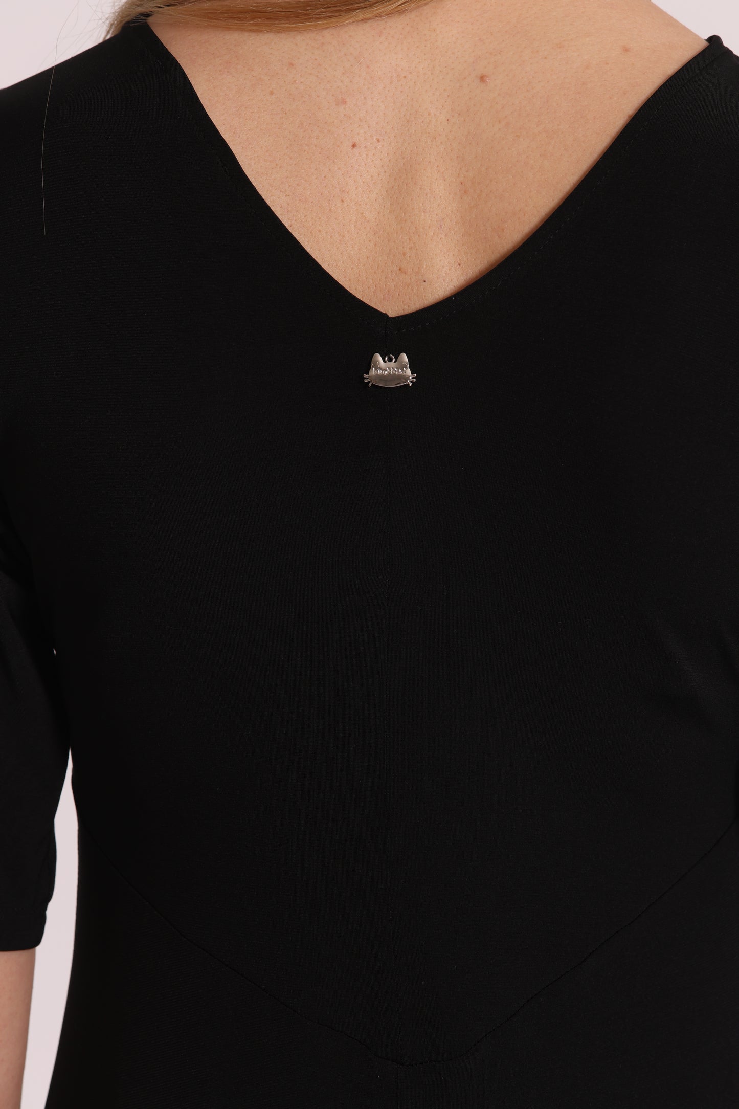 ABITO LUNGO CON MANICHE A TRE QUARTI