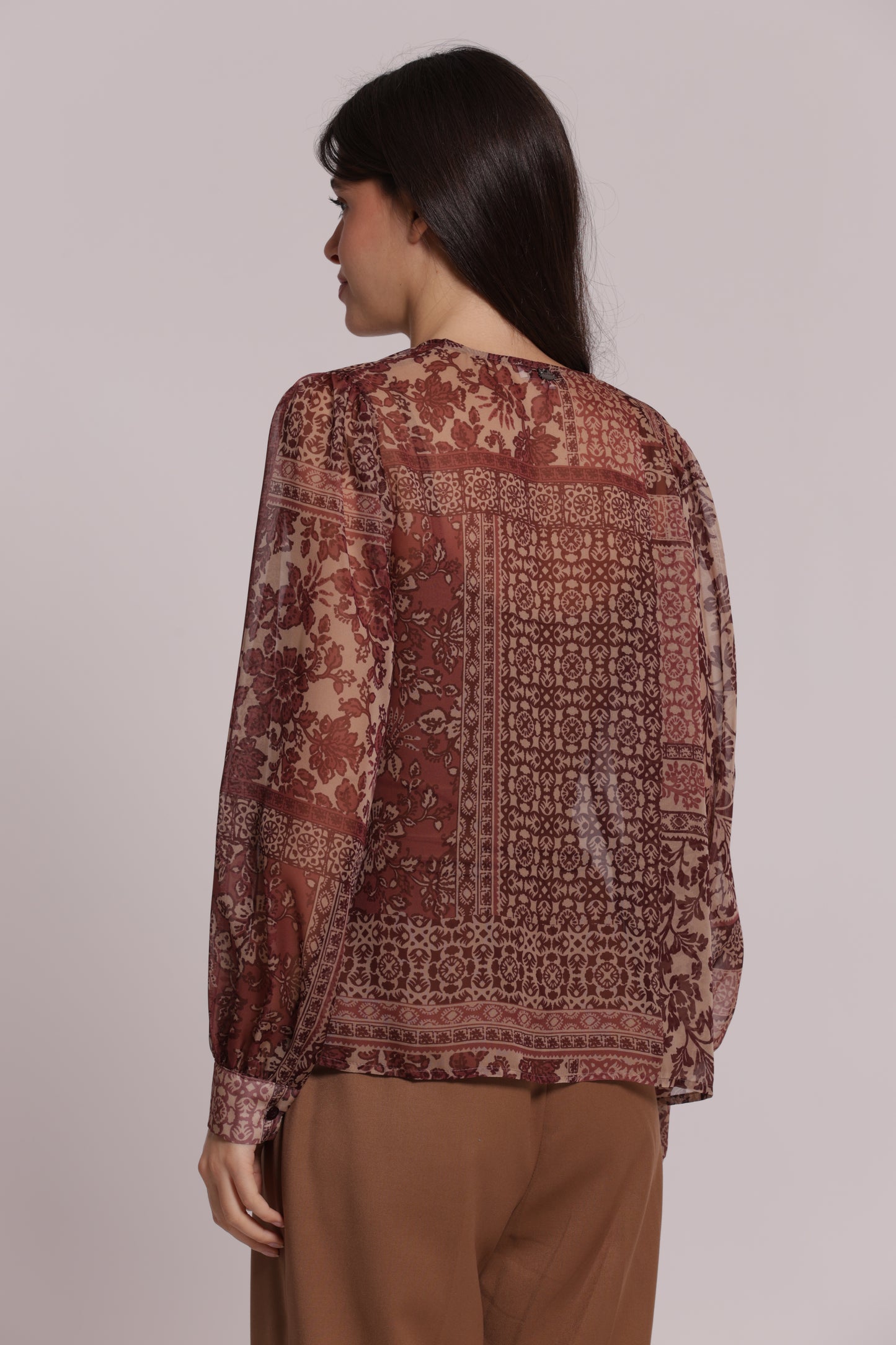 CAMICIA SENZA COLLETTO STAMPA PATCHWORK FLOREALE