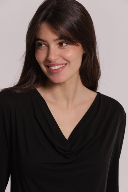 BLUSA CON SCOLLO DRAPPEGGIATO