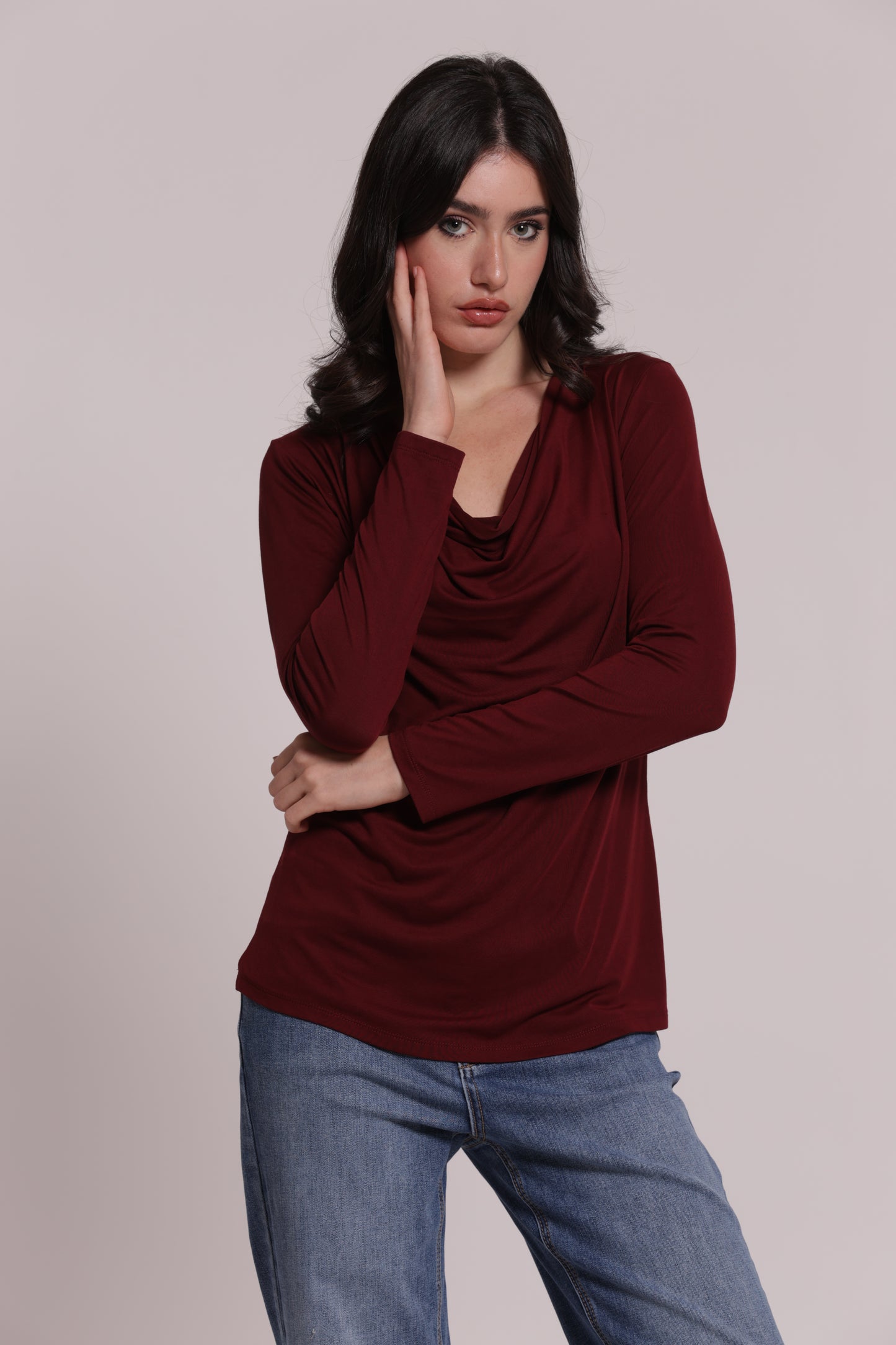 BLUSA CON SCOLLO DRAPPEGGIATO