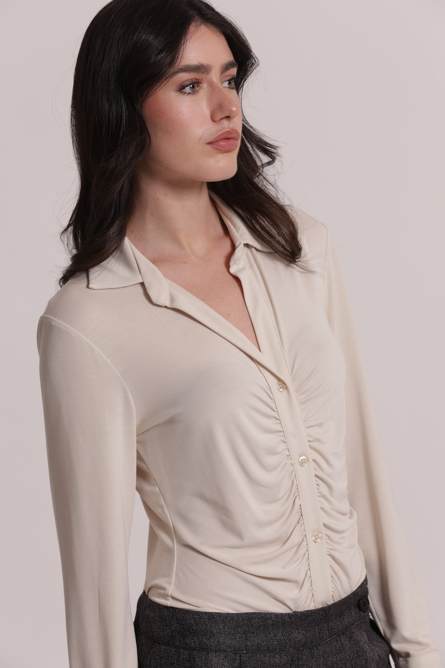 CAMICIA CON DRAPPEGGIO FRONTALE