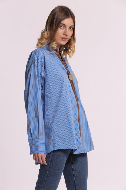 BLUSA CON SCOLLO A V BICOLOR