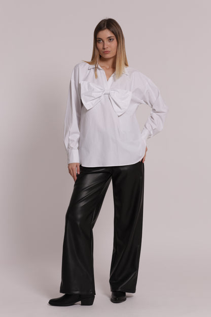 BLUSA CON FIOCCO FRONTALE