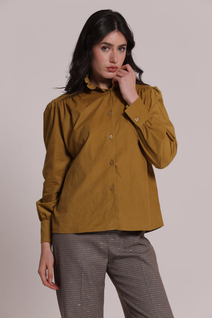 CAMICIA CON COLLO ALTO E ROUCHES IN VELLUTO